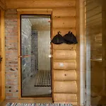 Apartment коло хорса