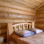 коло хорса Apartment Slavske